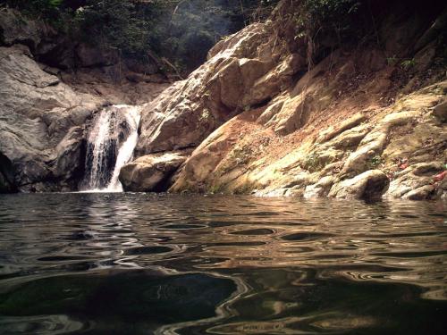 Fotografia de Ronald Corrales - Galeria Fotografica: Nautraleza venezolana - Foto: pozo del cura