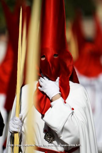 Fotografia de pipe caparros - Galeria Fotografica: Semana Santa de Linares 2006 - Foto: Penitencia