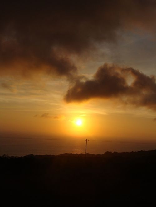 Fotografia de Gabe - Galeria Fotografica: Mundo Bello! - Foto: Puesta   nubes