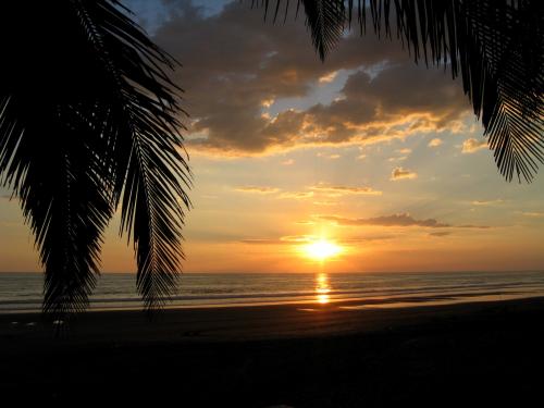 Fotografia de Cesar Magaa - Galeria Fotografica: Atardeceres - Foto: Celaje 5