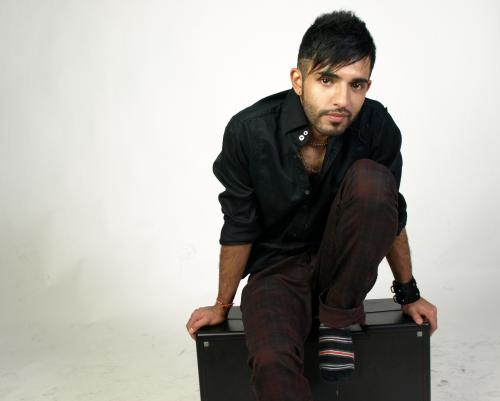 Fotografia de Manuel Briones - Galeria Fotografica: STUDIO - Foto: Sobre la caja								