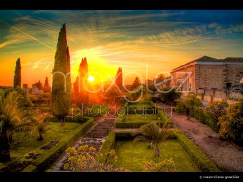 Fotografia de Maxglez Photo - Galeria Fotografica: HDR - Foto: Atardecer en Medina Azahara