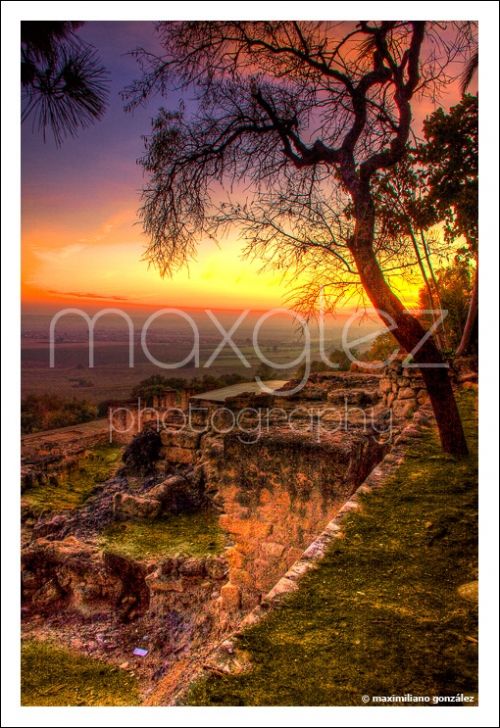 Fotografia de Maxglez Photo - Galeria Fotografica: HDR - Foto: Atardecer en Medina Azahara