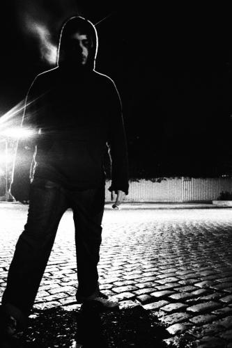 Fotografia de Sin Nombre - Galeria Fotografica: Contrastes - Foto: El agua entre los adoquines