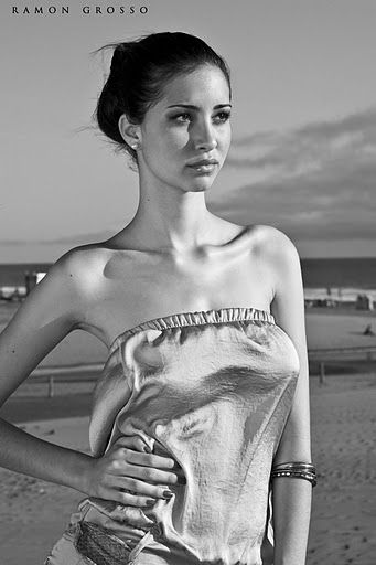 Fotografia de MARTA LORENZO - Galeria Fotografica: TRABAJOS - Foto: RAMON GROSSO