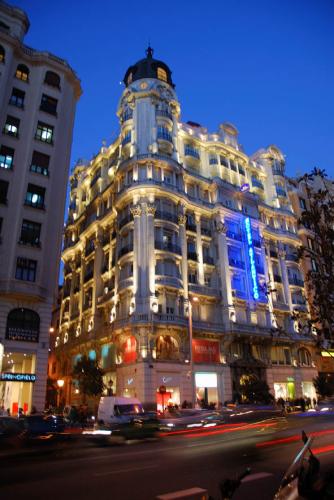 Fotografia de madridreport.es.tl - Galeria Fotografica: Selecciones - Foto: Gran via,Madrid