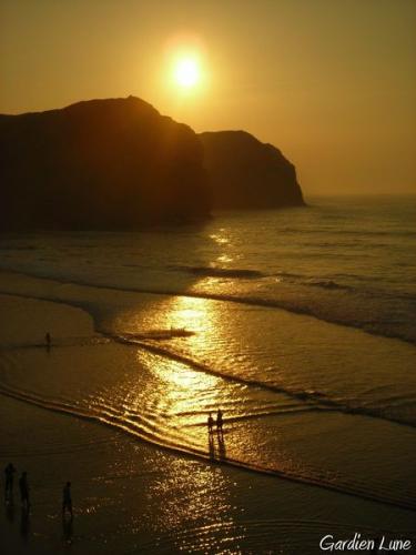 Fotografia de Gardien Lune - Galeria Fotografica: Asturias - Foto: Rio dorado