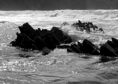 Fotografia de Gardien Lune - Galeria Fotografica: Asturias - Foto: Hit the rocks