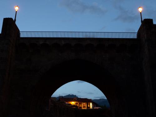 Fotografia de Usl� - Galeria Fotografica: Cantabria - Foto: Cobijado								