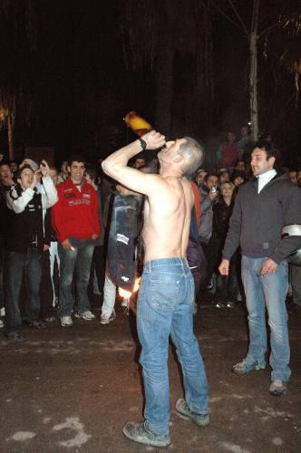 Fotografia de Jordi Sabater - Galeria Fotografica: macrobotellon barcelona - Foto: sin titulo