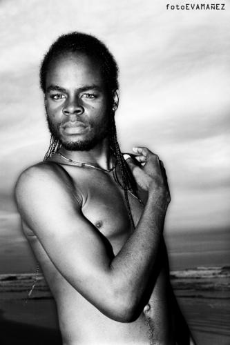 Fotografia de Eva Ma�ez - Galeria Fotografica: Books modelos - Foto: Silver