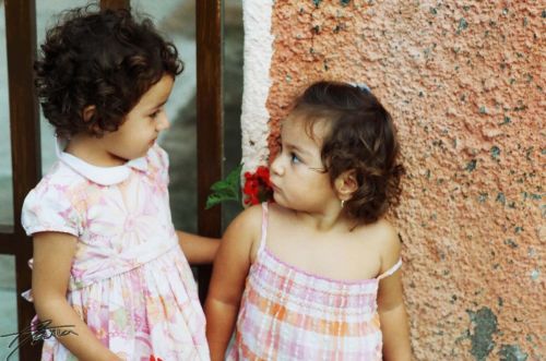 Fotografia de Yumiko - Galeria Fotografica: Nios - Foto: Que me ves?