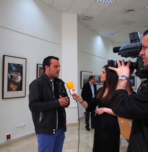 Fotografia de Salvador Gomez Sanchez - Galeria Fotografica: Inauguracin de la exposicin  Oler, Or, Ver Marruecos en Almera. - Foto: 