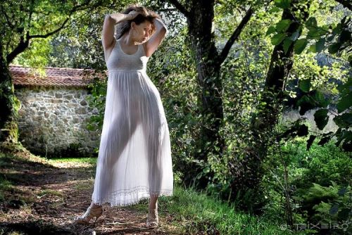 Fotografia de Teixeiro - Galeria Fotografica: moda-books - Foto: 