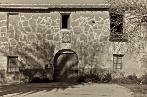 Fotografia de muletas - Galeria Fotografica: Naciendo - Foto: Caserio