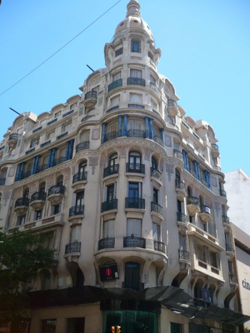 Fotografia de javier   - Galeria Fotografica: montevideo - Foto: uno de los mas bellos edificios de montevideo