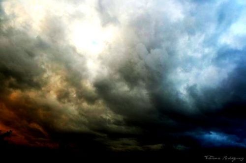 Fotografia de L-studio (spazio creativo) - Galeria Fotografica: PAISAJE ART�STICO - Foto: cielo II