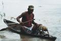 Foto de  jason Acero - Galería: Amazonas 1 - Fotografía: Pescador y perro.