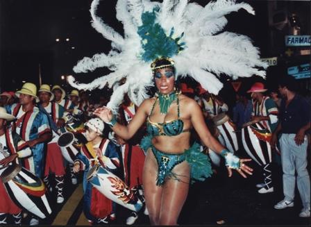 Fotografia de FOTOVICTOR - Galeria Fotografica: Carnaval en Montevideo,URUGUAY II - Foto: 