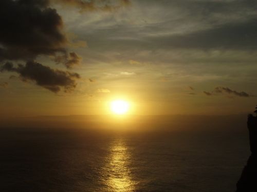 Fotografia de Mar Vidal - Galeria Fotografica: INDONESIA - Foto: ATARDECER
