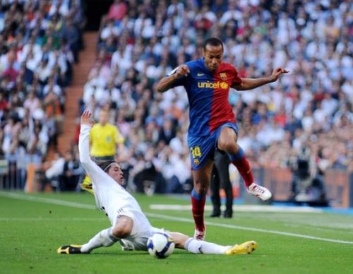 Fotografia de PhotosGeni - Galeria Fotografica: Real Madrid-Barcelona 2-5-2009 - Foto: HENRY