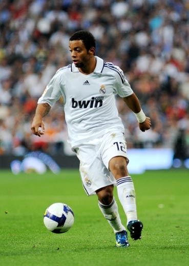 Fotografia de PhotosGeni - Galeria Fotografica: Real Madrid-Barcelona 2-5-2009 - Foto: MARCELO