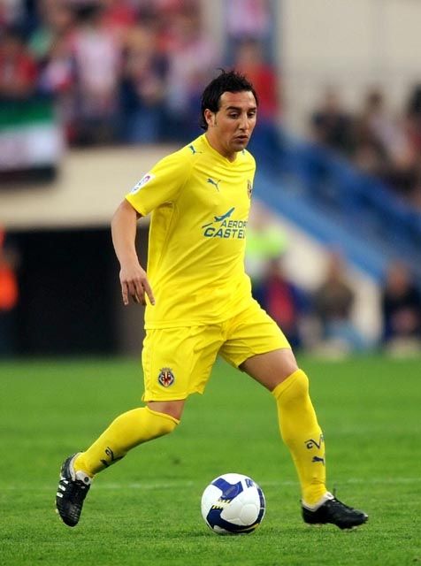 Fotografia de PhotosGeni - Galeria Fotografica: Atletico de Madrid-Villarreal 15-3-2009 - Foto: Cazorla