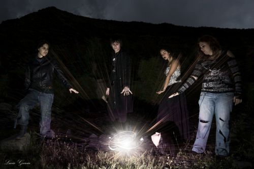 Fotografia de Psychotic-Rukia~~ - Galeria Fotografica: Mis fotos art�sticas - Foto: El mandato de Zeus.