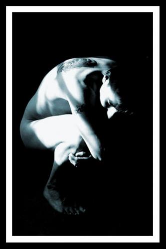 Fotografia de andrea - Galeria Fotografica: desnudos - Foto: en la oscuridad