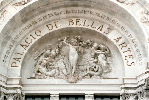 Fotografia de Javier De Len - Galeria Fotografica: De otros pases... - Foto: Palacio de Bellas Artes, Distrito Federal, Mxico