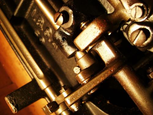 Fotografia de Ivan Pawluk - Galeria Fotografica: FOTOARTISS - Foto: Mquina por dentro