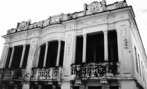 Fotografia de Paulo Rezende - Galeria Fotografica: Casares de Uberaba - Foto: Casaro de Uberaba-Brasil