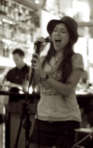 Fotografia de Roco - Galeria Fotografica: Conviviendo con la msica - Foto: otra cancin