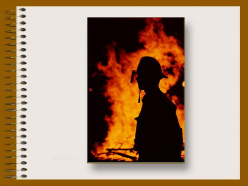 Fotografia de lump - Galeria Fotografica: cuaderno en sepa - Foto: bombero