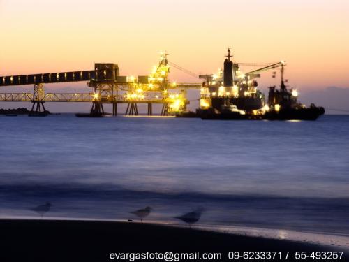 Fotografia de Artes Visuales - Galeria Fotografica: Paisajes del Norte de Chile - Foto: Puerto Coloso