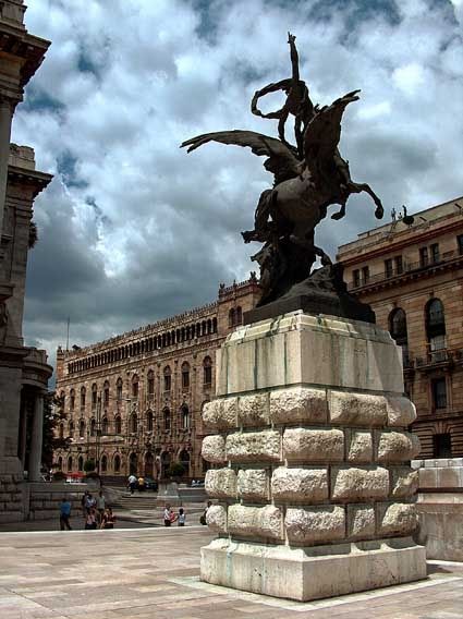 Fotografia de JUAN MANUEL ALVAREZ - Galeria Fotografica: CONSTRUCCIONES - Foto: 