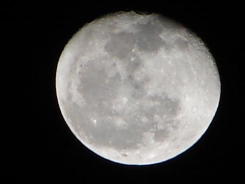 Fotografia de ALFREDO VELASCO - Galeria Fotografica: observando el cielo - Foto: luna de noche 1