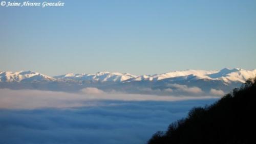 Fotografia de Xaime - Galeria Fotografica: Naturaleza viva d'Asturies (Primavera) - Foto: Cordillera cantbrica