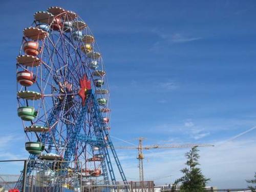 Fotografia de Juan Manuel Martinez - Galeria Fotografica: Barcelona - Foto: Noria Tibidabo