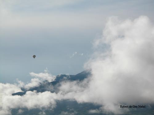 Fotografia de no - Galeria Fotografica: Paisajes - Foto: empezando el da en globo en la Cerdanya