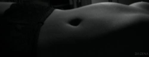 Fotografia de Zo.Zena - Galeria Fotografica: Entre pieles y sombras - Foto: De la Cama al Living