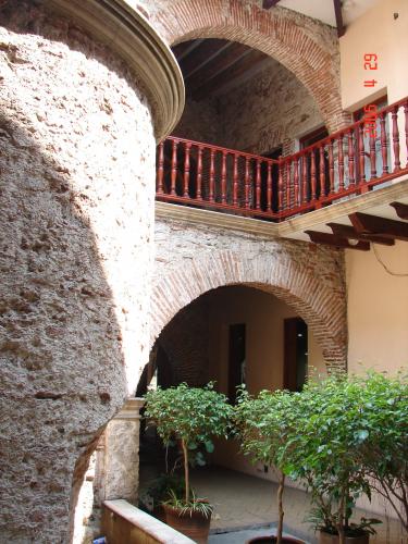 Fotografia de ALFREDO VELASCO - Galeria Fotografica: Rostro de los edificios - Foto: colonialismo I