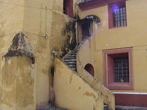 Fotografia de ALFREDO VELASCO - Galeria Fotografica: Rostro de los edificios - Foto: soledad