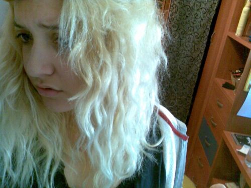 Fotografia de adolescente fluorescente - Galeria Fotografica: OWN. - Foto: natural.