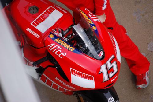 Fotografia de Albert H. - Galeria Fotografica: MOTO GP 2006 - Foto: Ducati Moto GP