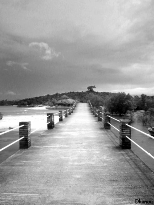 Fotografia de Dharani Clusa - Galeria Fotografica: Hacia lo perdido.... - Foto: Puente 