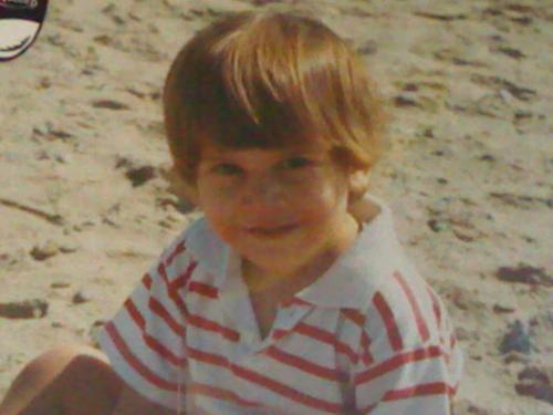 Fotografia de jorge - Galeria Fotografica: MIS PRIMERAS FOTOS - Foto: yo de peque