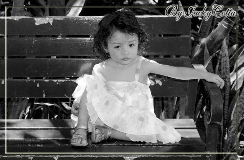 Fotografia de jackyCotta Fotografia - Galeria Fotografica: MIS FAVORITAS - Foto: MIRADA TRISTE