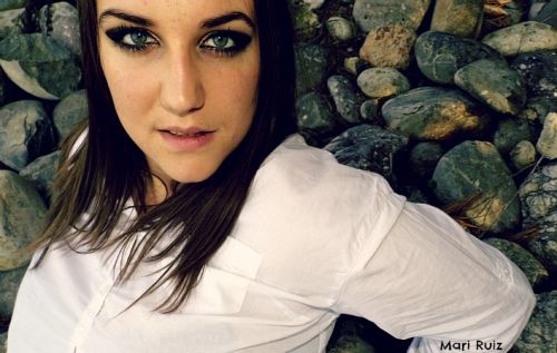 Fotografia de Mari Ruiz - Galeria Fotografica: Lorena Sanchez - Foto: 
