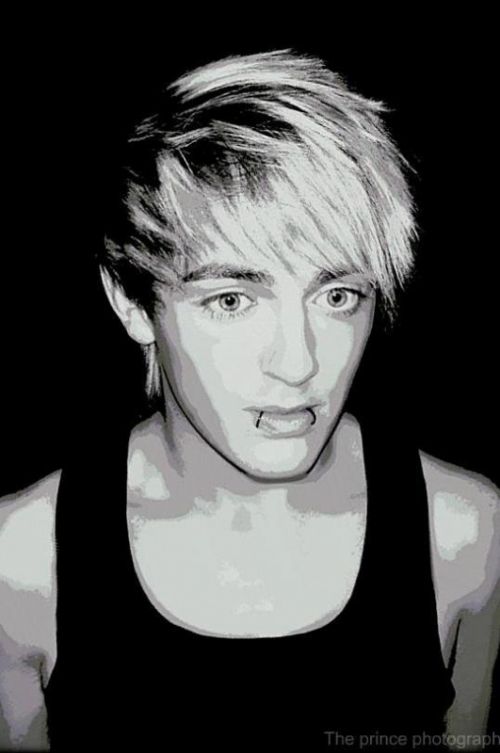 Fotografia de Mari Ruiz - Galeria Fotografica: Carlos Mora - Foto: 